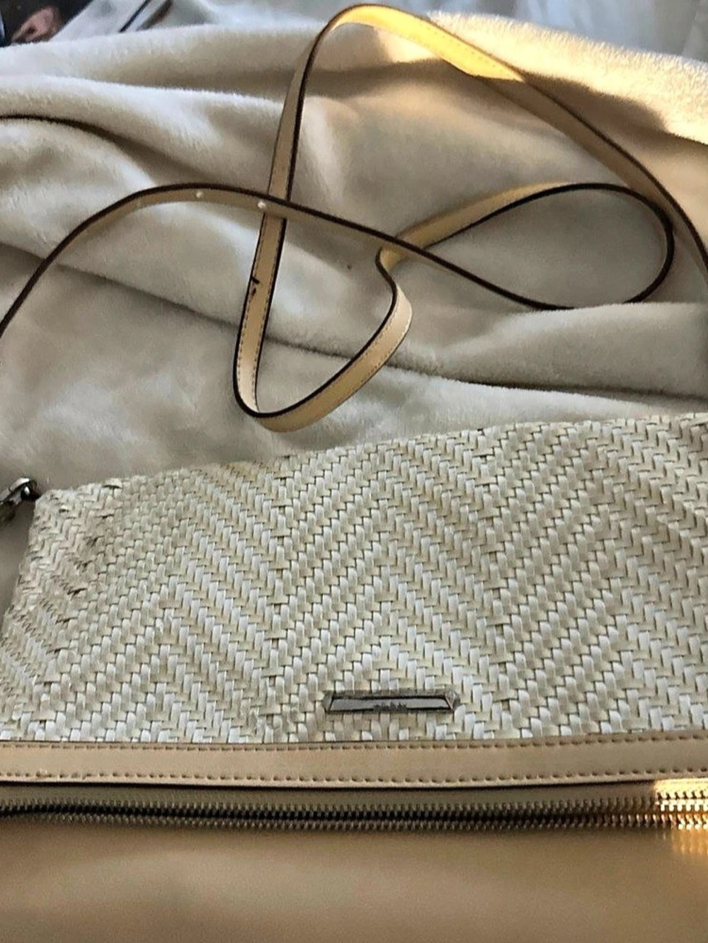 Stella & Dot Waverly 3 in 1 Woven Crossbody Bag in Beige & White - Picture 3 of 12